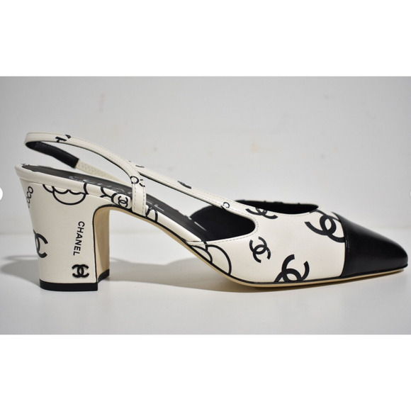 Chanel 23P Mademoiselle Coco Sling White Black CC Logo Slingback Sandal Heel 35 - Picture 1 of 12